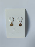 Boucles d'oreilles émaillées blanches & Étoile de David dorée